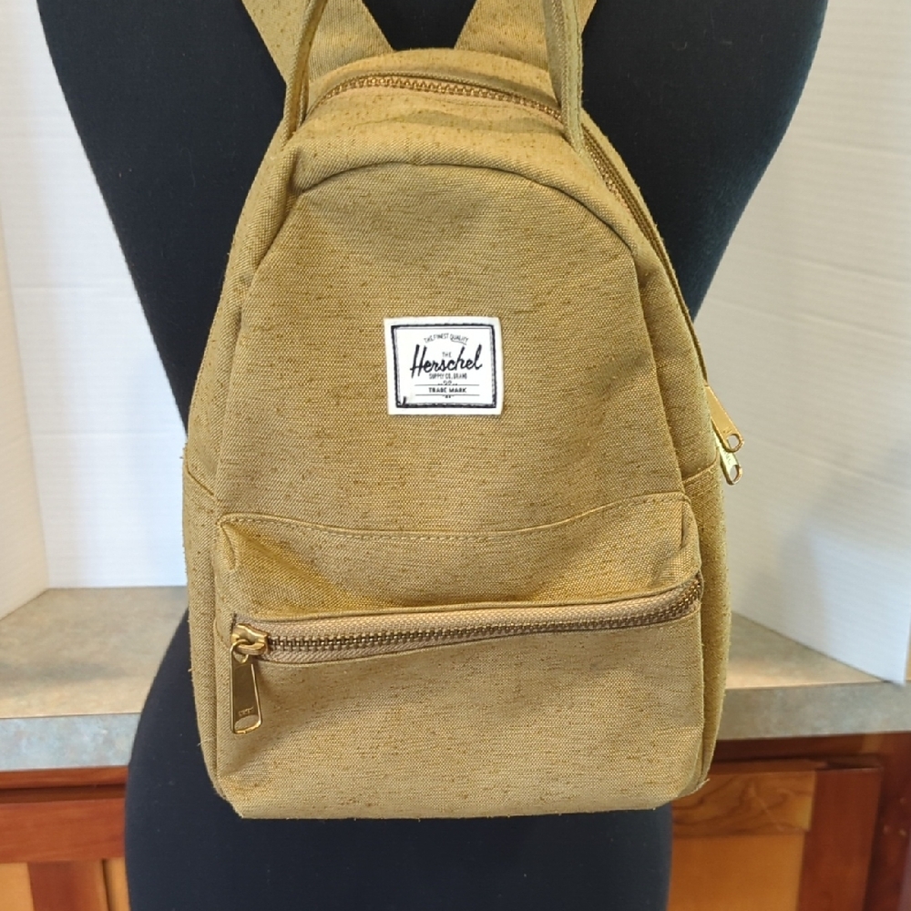 Herschel Supply Company Mini Tan Crosshatch Backpack . 6.5L